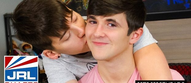 Cade Gets Laid - Nathan James & Cade Rivers Flip-Fuck