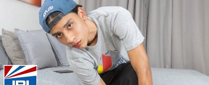 LatinBoyz-18 Year-Old Colombian Model Markus-JRL-CHARTS