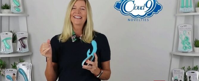 Sunny Rodgers Spotlights Cloud 9 Novelties Come-Hither Motion Rabbit, Clitoral Suction, & Vibration