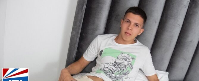 LatinBoyz-Introduce-Bisexual-Latin-Twink-Hoyo-JRL-CHARTS