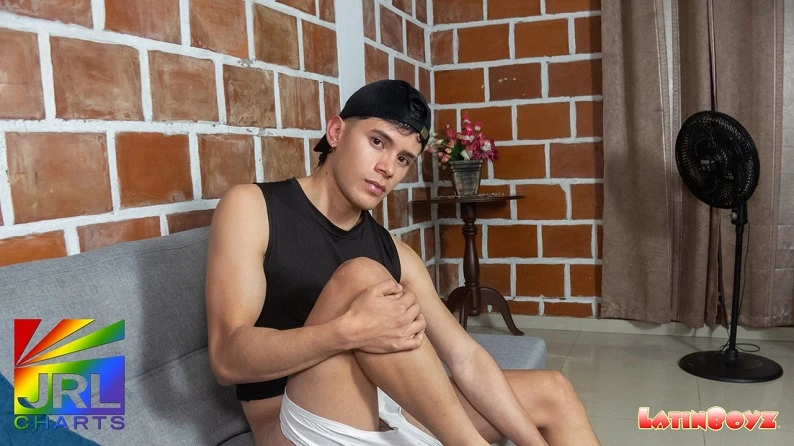 LatinBoyz-introduces-delicious-newcomer-Derek