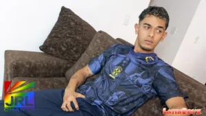 Hugo from Colombia makes his LatinBoyz™ debut in exclusive JRL CHARTS leak