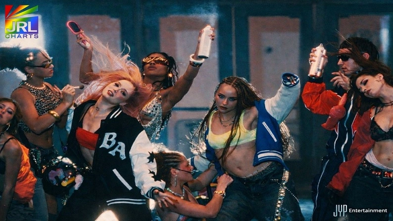 GIRLSET performs in the “Tweak” music video from JYP Entertainment as the K-Pop girl group surpasses 10 million YouTube views within 10 days of release.